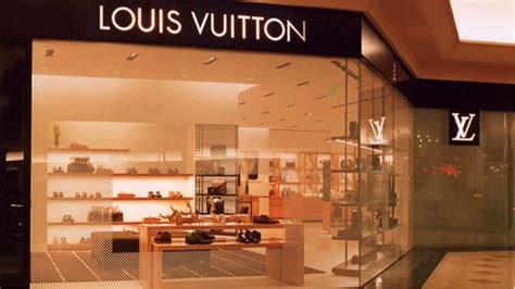 louis vuitton palm beach gardens|louis vuitton gardens mall.